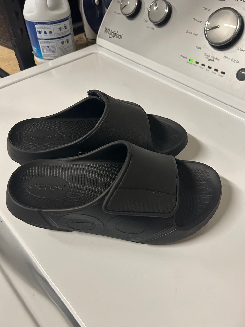OOFOS OOahh Sport Flex Adjustable Recover Slide Sandal Unisex
